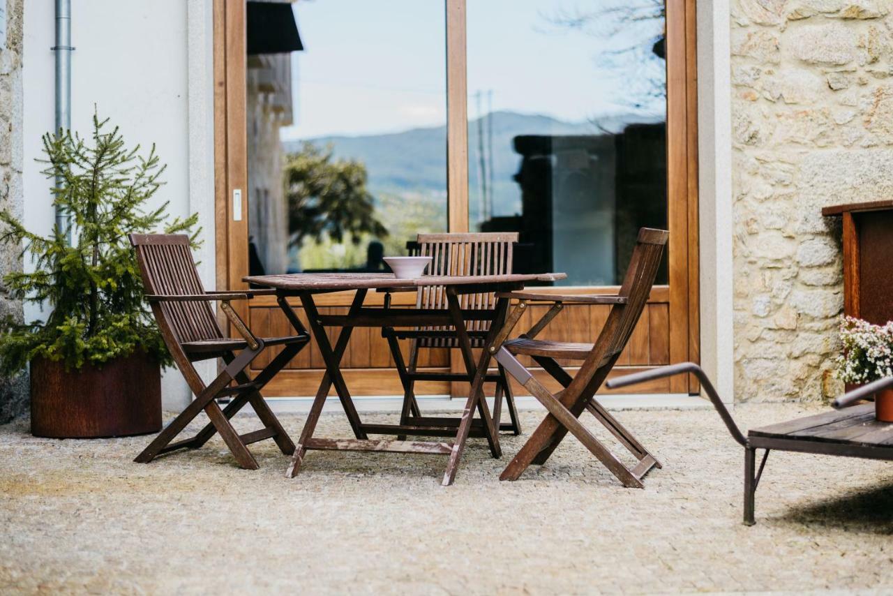 セヴェル・ド・ヴォウガ Vougaldeias Casa Da Tulhaゲストハウス エクステリア 写真